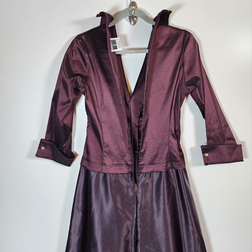 Tadashi Shoji Vintage Eggplant Purple Formal Elegant Collared Ruched Gown 8 - Picture 12 of 16